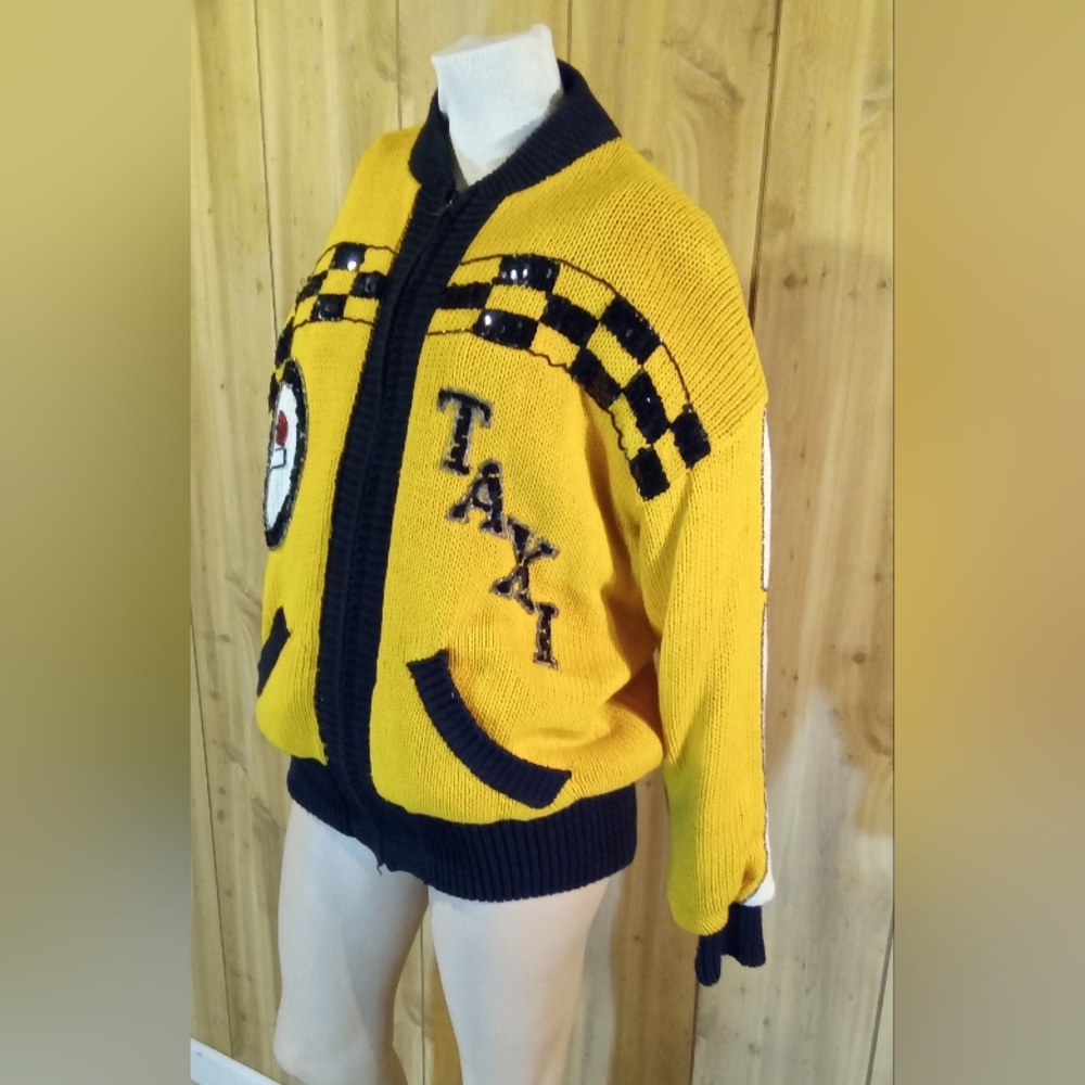 Woman's Jacket By Statement - image 2